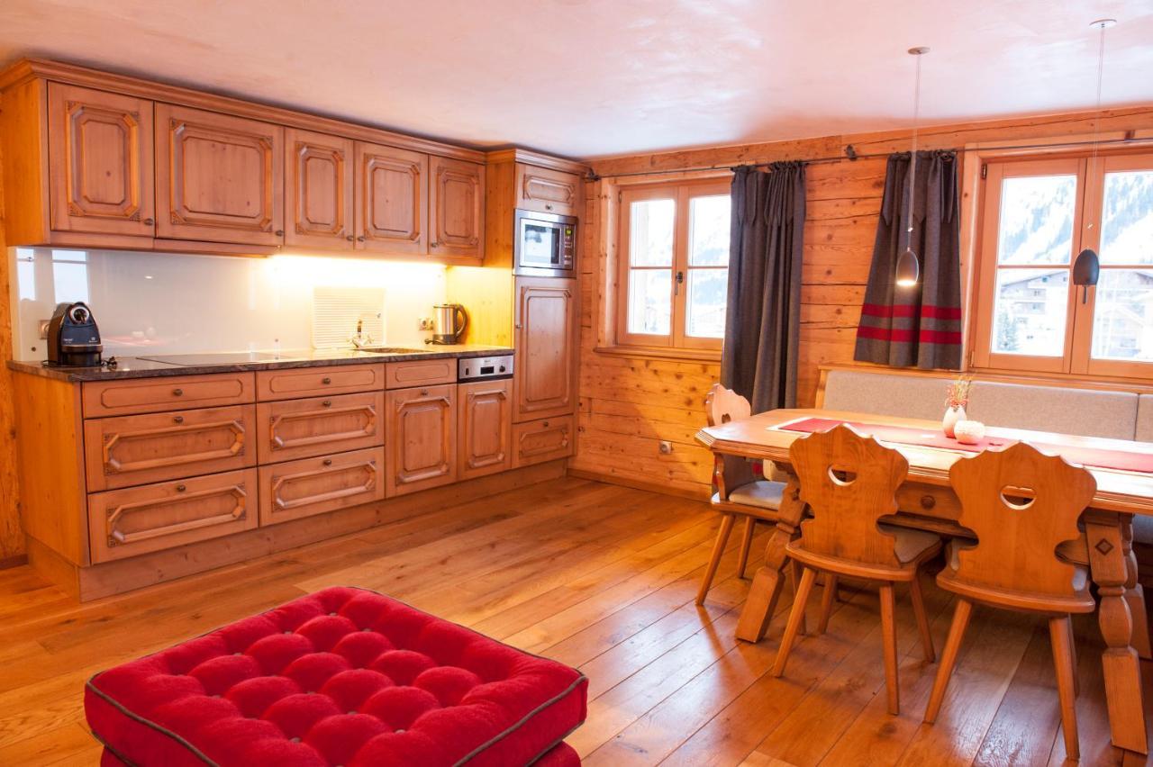 Appartement Omeshorn anno 1593 Lech am Arlberg Esterno foto